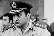 الرئيس المصري الأسبق محمد حسني مبارك يتحدث عن حياته العسكرية