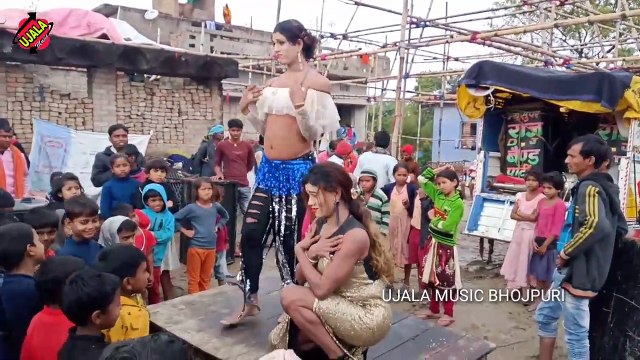 Papa Hogini Jawan Hamra Mal Chahi // ऐस्टेज सो हमरा माल चाही