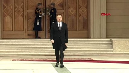 Cumhurbaşkanı erdoğan, azerbaycan'da resmi törenle karşılandı