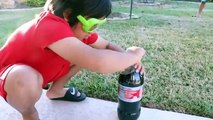 Easy DIY Science Experiments Coca Cola and Mentos