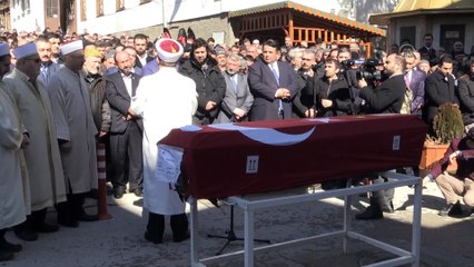 Almanya'daki ırkçı terör saldırısı kurbanı Fatih Saraçoğlu, son yolculuğuna uğurlandı - ÇORUM