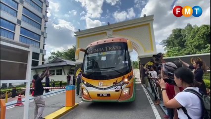 Masing-masing tak nak bagitau siapa dicadangkan untuk PM