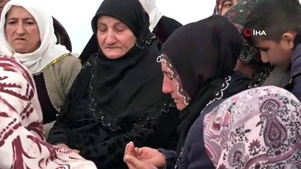 Depremde 4 çocuğunu kaybeden anne, yurtta kalan çocuklarını istiyor