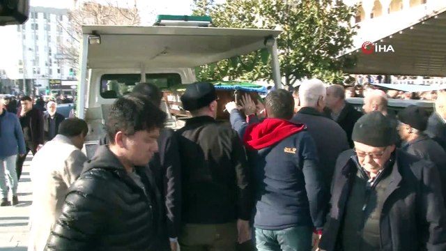 Uysal, partisinin vefat eden il başkanının cenaze törenine katıldı