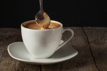 Why Coffee Experts Think You Should Scrape the Crema Off Your Espresso