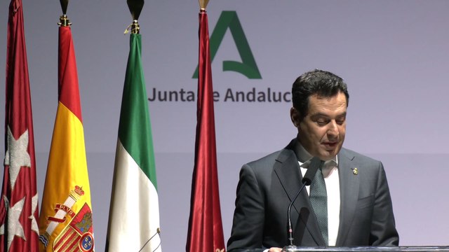 Moreno asiste a la celebración en Madrid del 40 aniversario de la autonomía
