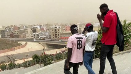Senegal, toz ve kum bulutu altında - DAKAR