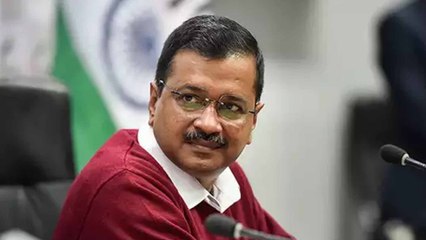 People gather outside Kejriwal's residency demanding peace | Aravind Kejriwal | Delhi | Peace