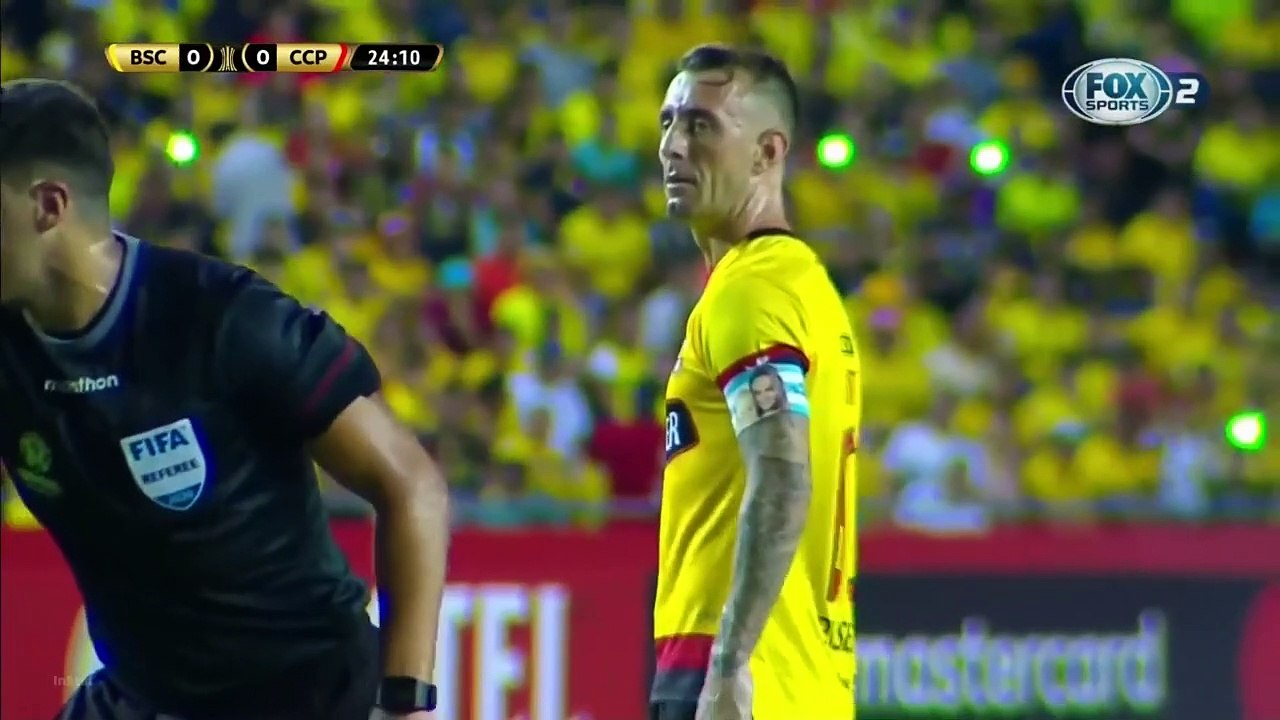 Fidel Martinez * Striker * Barcelona (ECU)