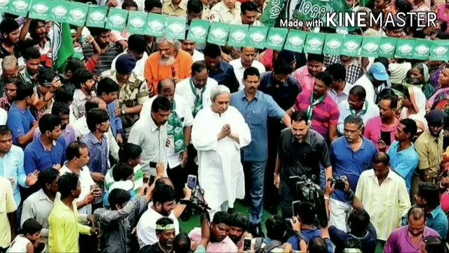 परमात्मा कौन है? क्या भ्रमा विष्णु व महेश से उपर भी कोई शक्ति है जो हमे बहते से जादा प्रेम करती हैं?