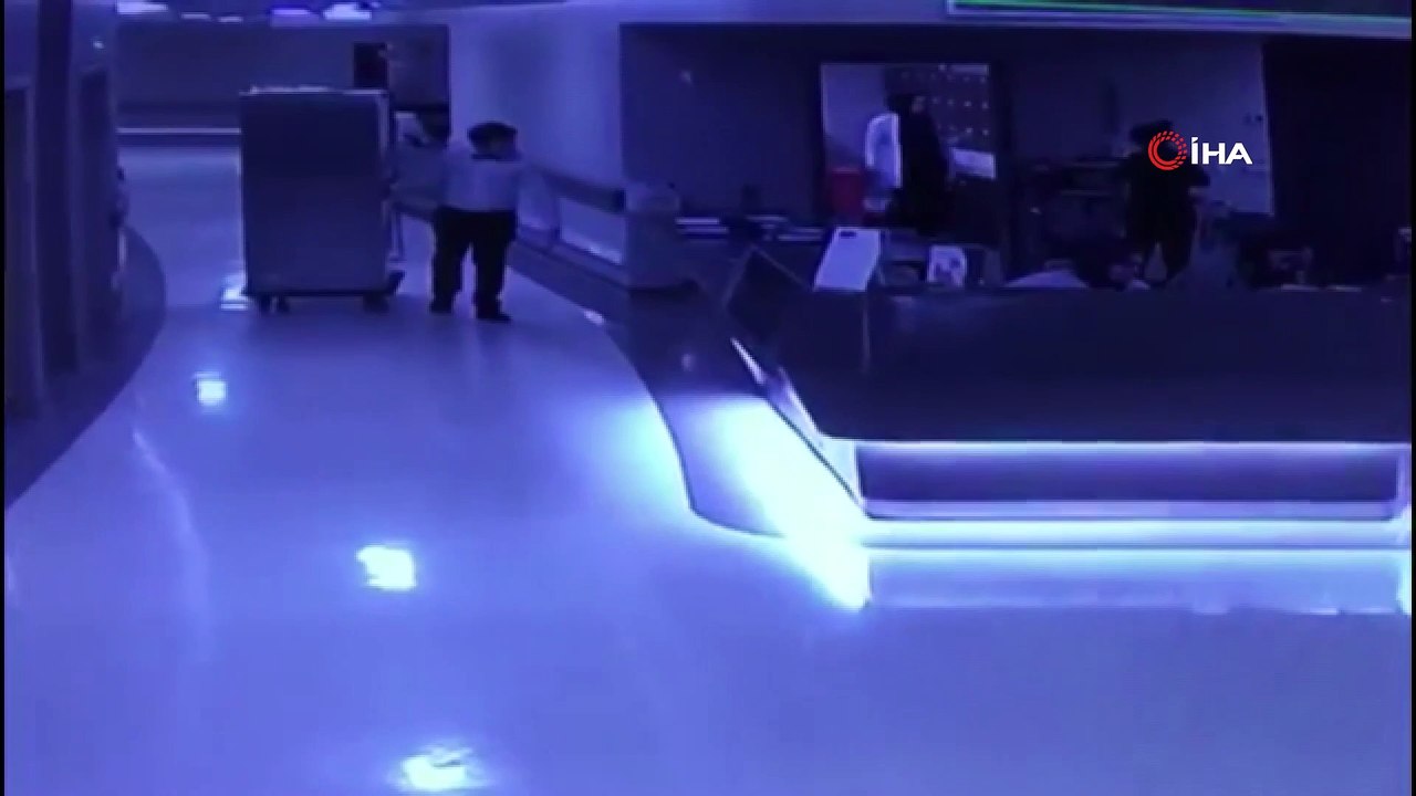 İstanbul'da hastaları soyan hırsız kamerada