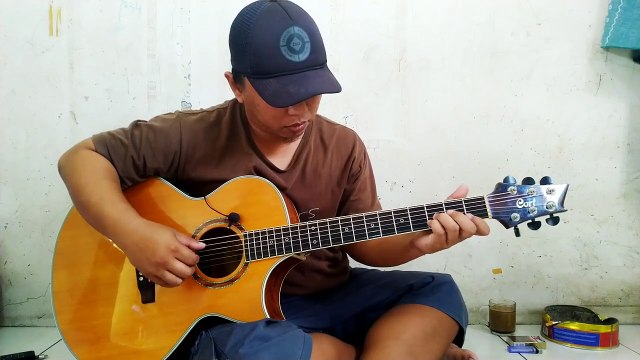 027 Kiss From a Rose - SEAL (fingerstyle cover)
