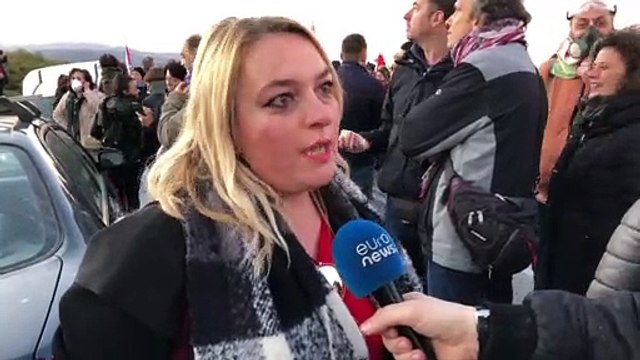 Disturbios en Lesbos ante la construcción de un nuevo campamento