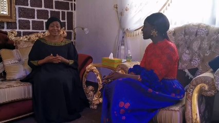COUMBA GAWLO EN TOUTE COMPLICITÉ AVEC LA 1ERE DAME DE GUINÉE DÎENE KABA CONDÉ