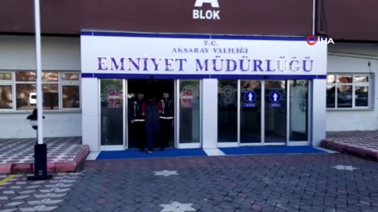 Aksaray’da bir eve düzenlenen operasyonda uyuşturucu ve silah ele geçirildi
