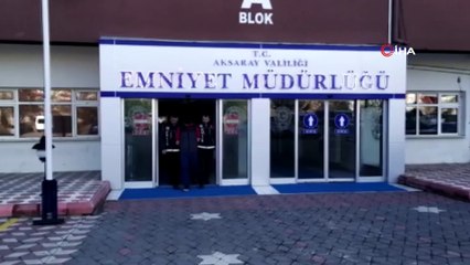 Aksaray’da bir eve düzenlenen operasyonda uyuşturucu ve silah ele geçirildi