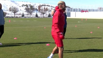 Spor sivasspor tam kadro çalıştı