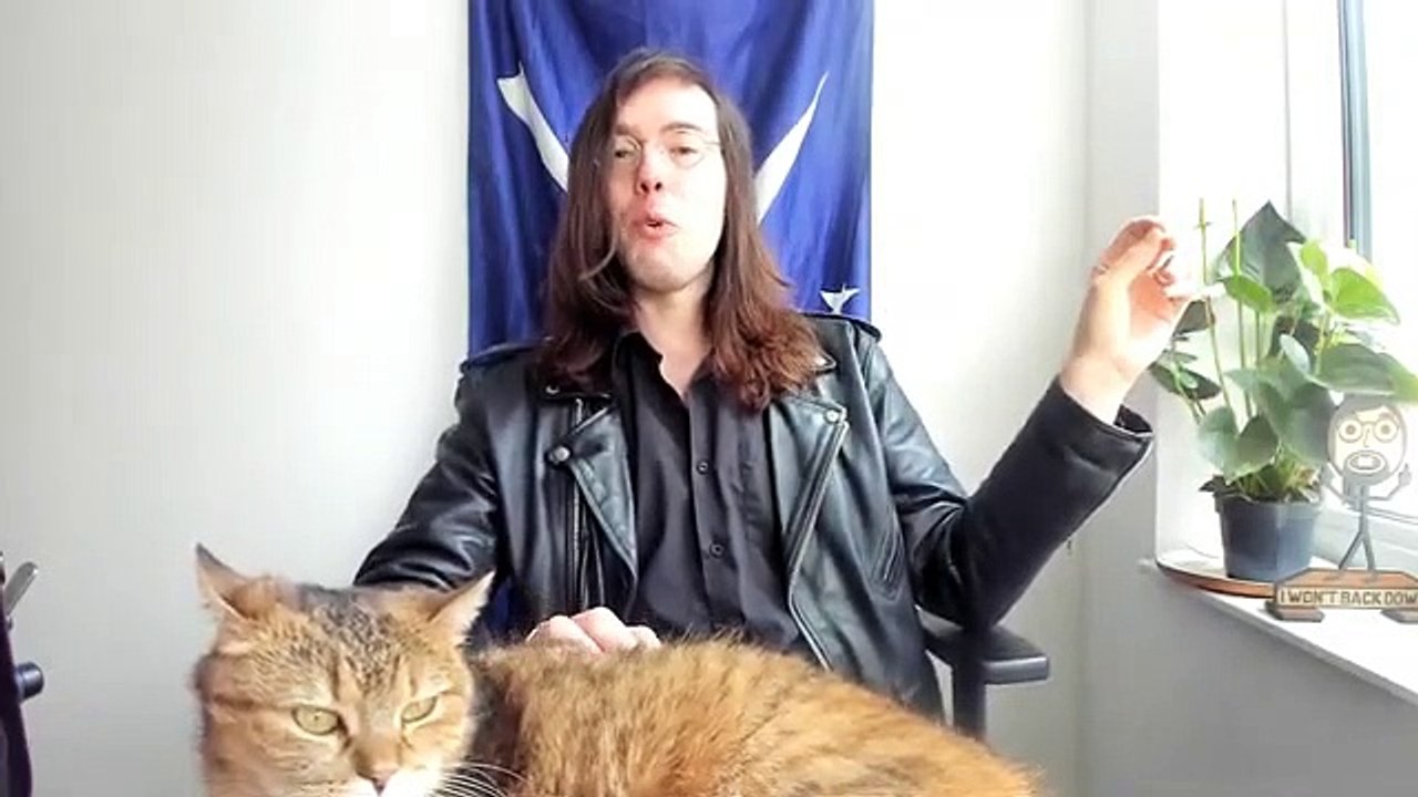 Bernie Sanders Defends Fidel Castro Because He's Totally Just a Social Democrat