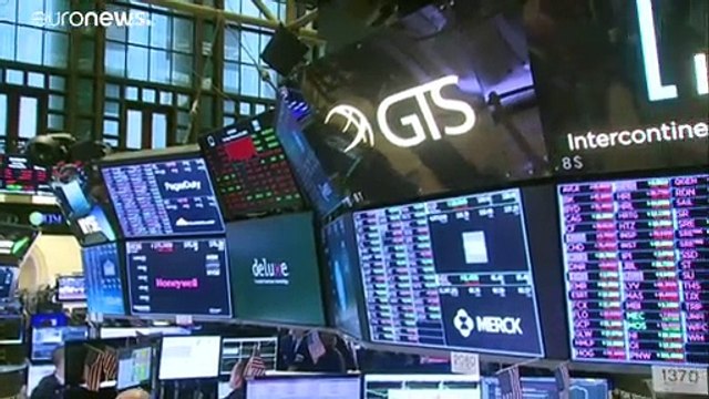 El miedo a la propagación del coronavirus cala en los mercados, que reacciona con fuertes pérdidas