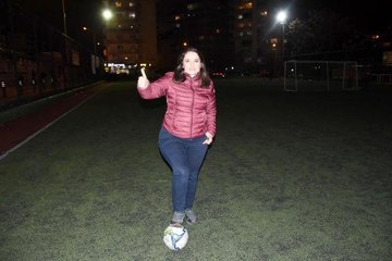 Amatör Lig ekibi Demirköprü Spor Kulübü'nün başkanı, iki çocuk annesi Selma Kazanç oldu