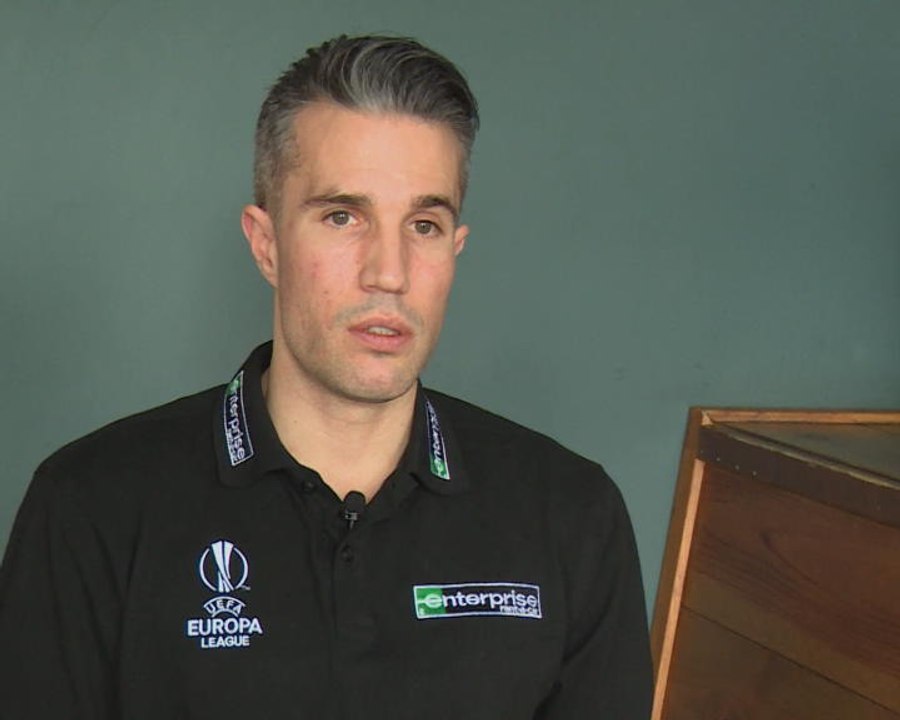 United - Van Persie : "On juge Pogba injustement"