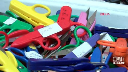 Adliyede ele geçirilenler ve unutulan eşyalar sergilendi