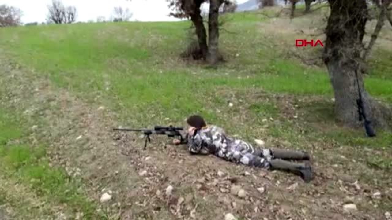 Abd'li kadın adıyaman'da dağ keçisi avladı