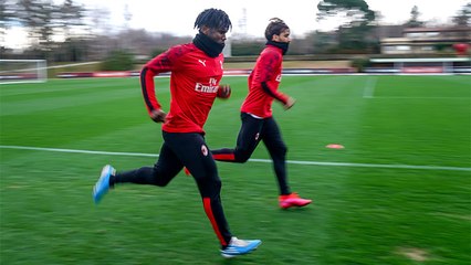 La squadra corre verso il Genoa