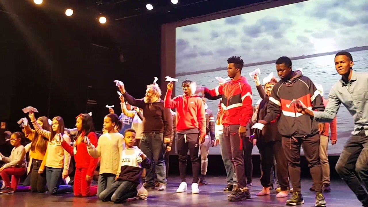 Répétition du spectacle "Le cri du silence" à la Louvière