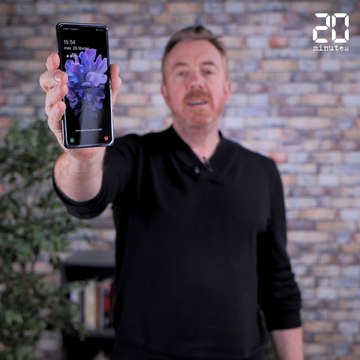 Tik Tech: On a testé le smartphone à écran souple Samsung