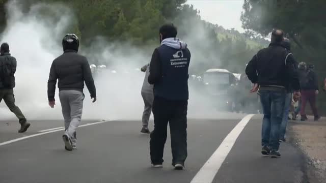 Enfrentamientos en Lesbos y Chios en rechazo a los migrantes