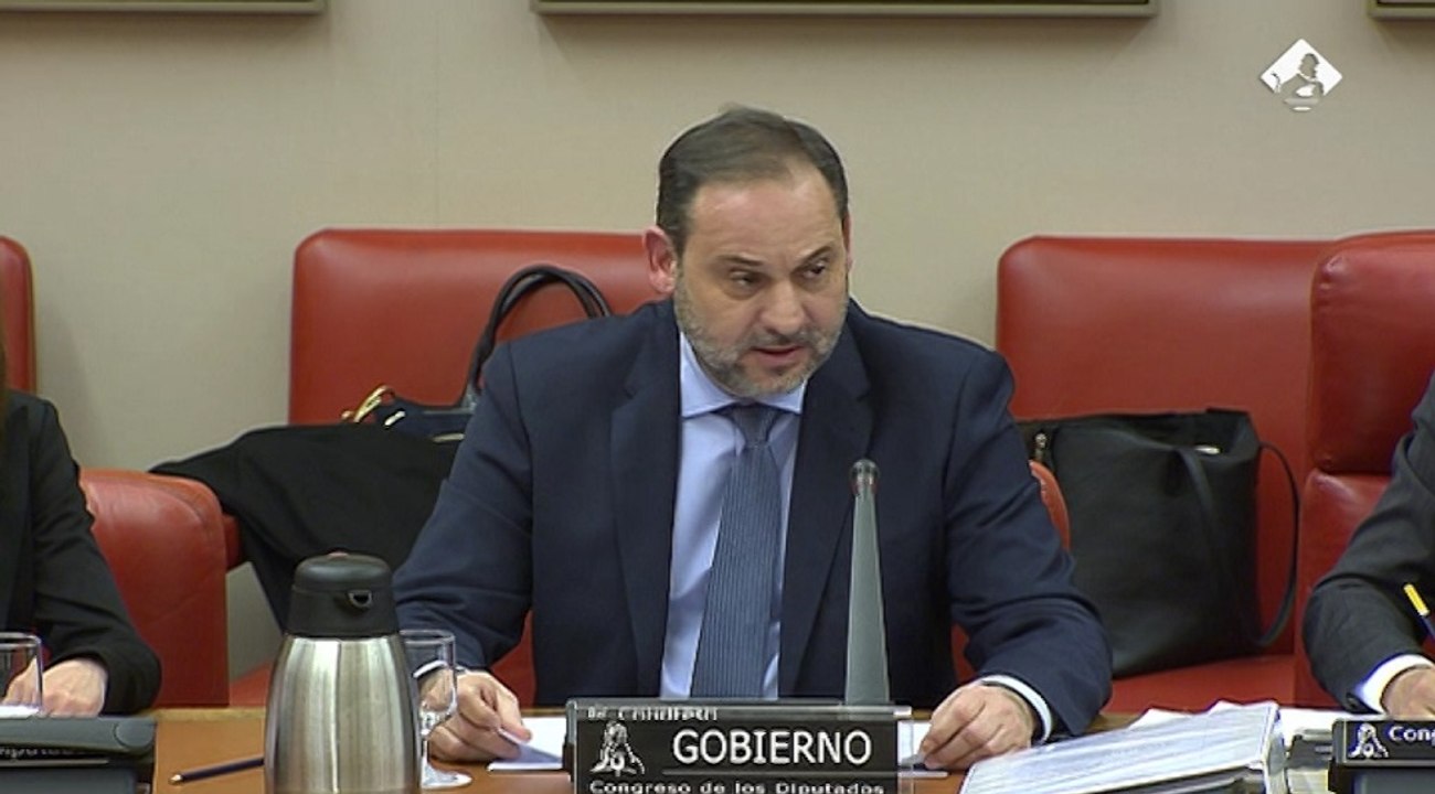 Ábalos anuncia un Plan de Cercanías para aumentar su puntualidad