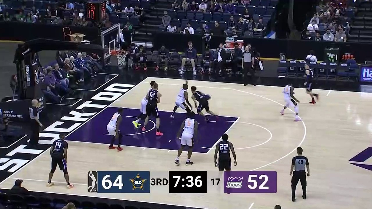 Justin Wright-Foreman sets up the nice finish