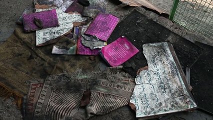 Hindu göstericiler camileri yaktı (2) - YENİ DELHİ