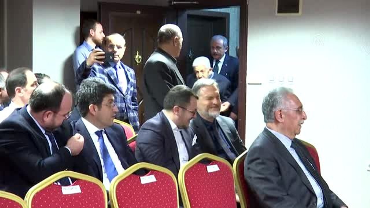 Şentop, "Meclis'in 100. Yılında Türkiye'de Anayasalar ve Siyaset Konferansı"na katıldı