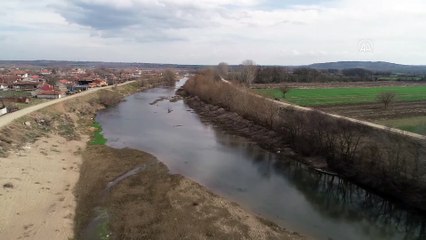 Tunca Nehri'nin bazı alanlarında nehir yatağının büyük bölümü susuz kaldı - EDİRNE