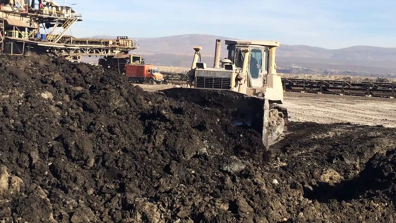 Komatsu Dozer