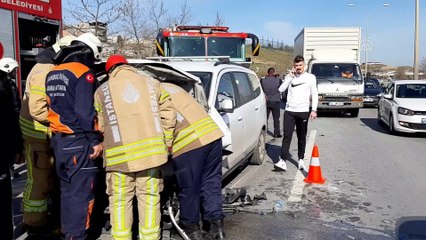 Pendik'teki trafik kazasında 3 kişi yaralandı - İSTANBUL