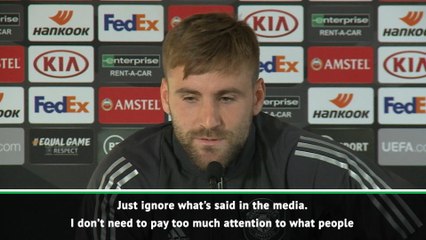 You expect criticism at a club like Man United - Shaw