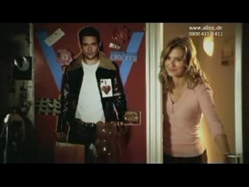 Brad Pitt chez Alice 1/2