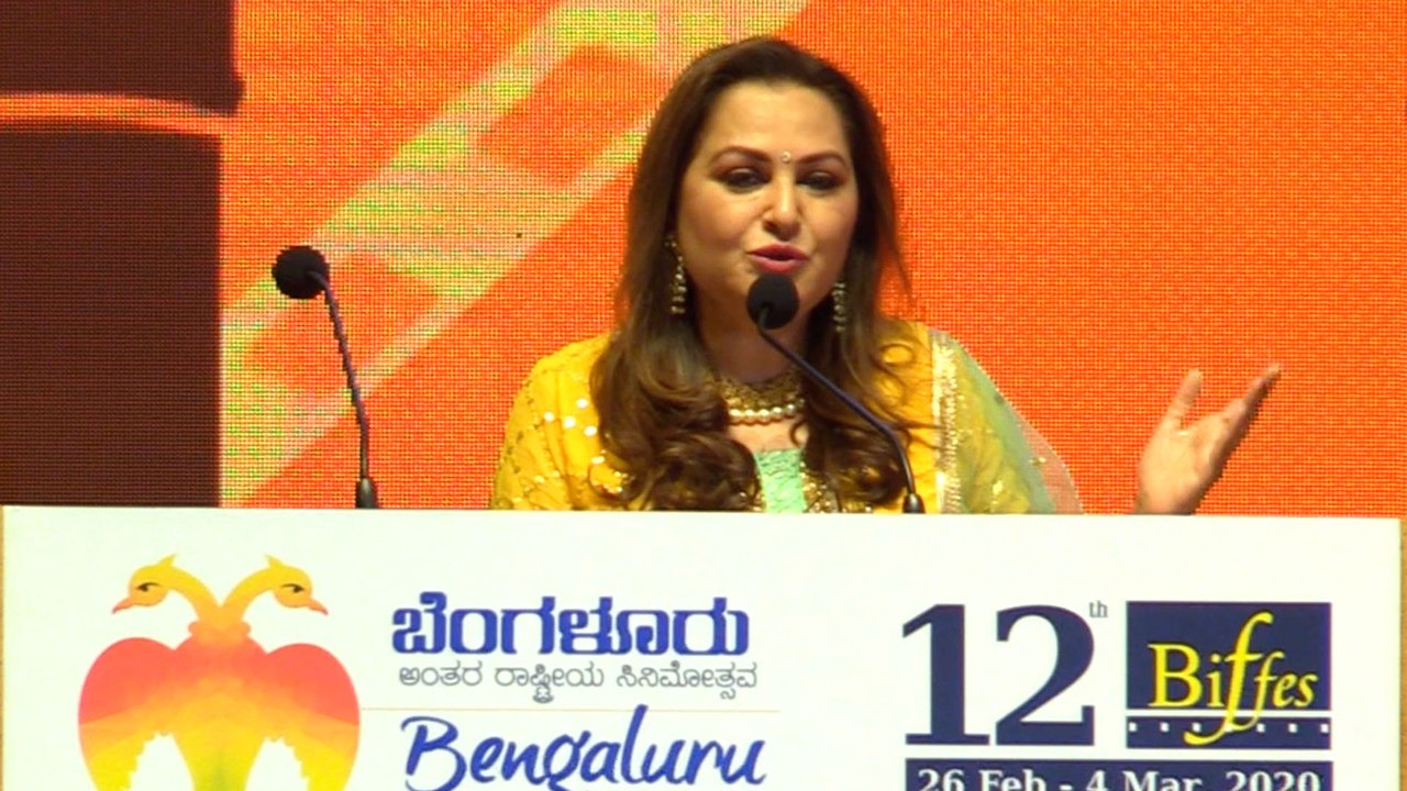 ರಾಜ್ ಕುಮಾರ್ , ಅಂಬಿ , ವಿಷ್ಣುವರ್ಧನ್ ಅವರ್ರು ಕೊಟ್ಟ ಪ್ರೀತಿ ಸಾಯೋವರೆಗೂ ಮರಿಯಲ್ಲ  | Jayapradha