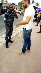 Il ose gifler un Policier Ivoirien dans l'exercice de ses fonctions