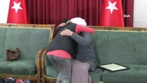 Aileler direniyor, PKK’da çözülmeler devam ediyor...HDP önündeki iki aile daha evladına kavuştu