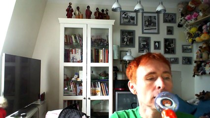 Wiwi égratigne "un dimanche au matin" de la Bottine Souriante