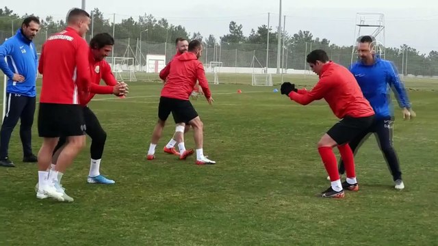 Antalyaspor, ligde ve kupada çıkışını sürdürmek istiyor - ANTALYA