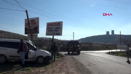 Video herunterladen: Kilis suriye sınırına askeri sevkiyat