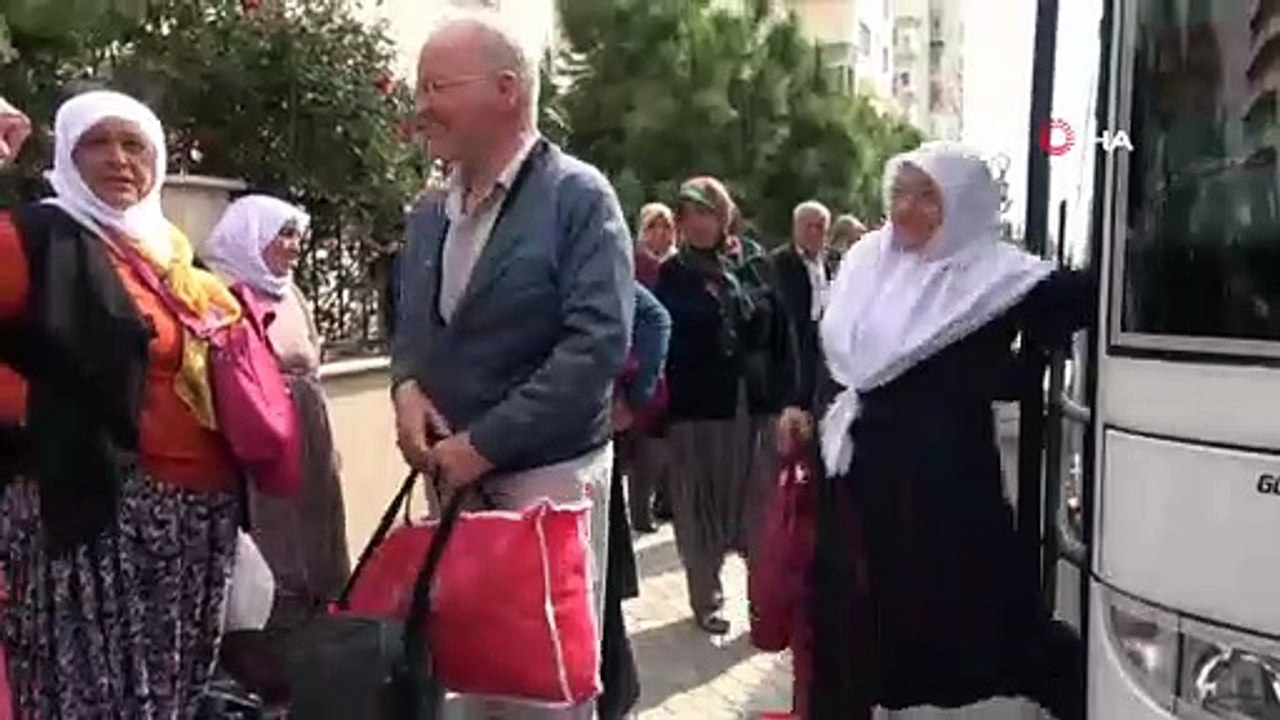 Umrecilere koronavirüs engeli