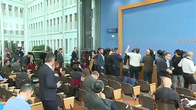 Bundesregierung erwartet viele weitere Coronavirus-Infektionen