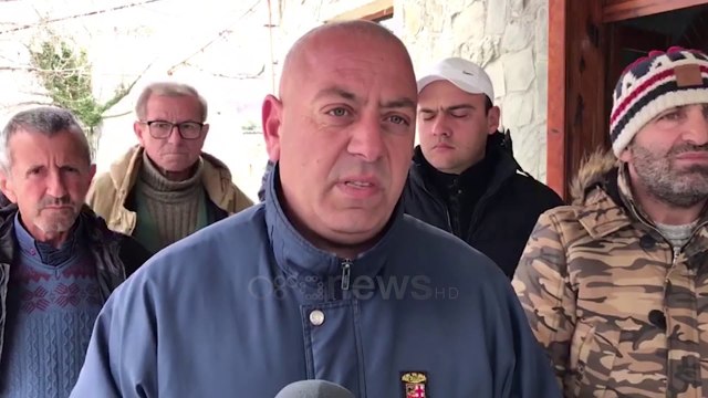 Ora News - Kompania u kalon tre paga të prapambetura, mbyllet greva e naftëtarëve në Ballsh