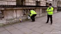 Londres homenajea al policía muerto en el atentado del Parlamento